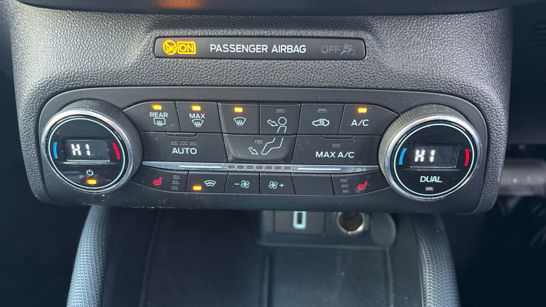 Ford Focus 1.0 EcoBoost 125 Active X Auto 5dr Petrol Hatchback